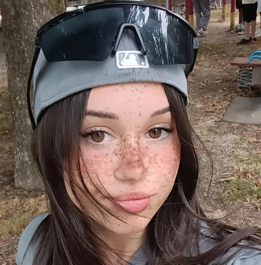 Alyssa T. from Saskatoon, SK, KeyCast subscriber